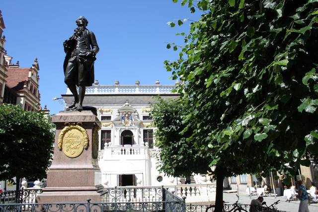 Goethe-Statue auf dem Naschmarkt