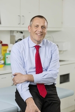 Prof. Dr. Stefan Bielack aus Stuttgart, Preisträger des Deutschen Krebspreises 2016 in der Kategorie „Klinische Forschung“   