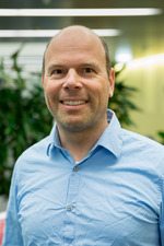 Dr. Knud Nairz, MBA (Inselspital, Universitätsspital Bern)