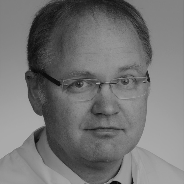 Prof. Dr. med. Ernst Michael Jung, Leiter des Ultraschallzentrums am Universitätsklinikum Regensburg